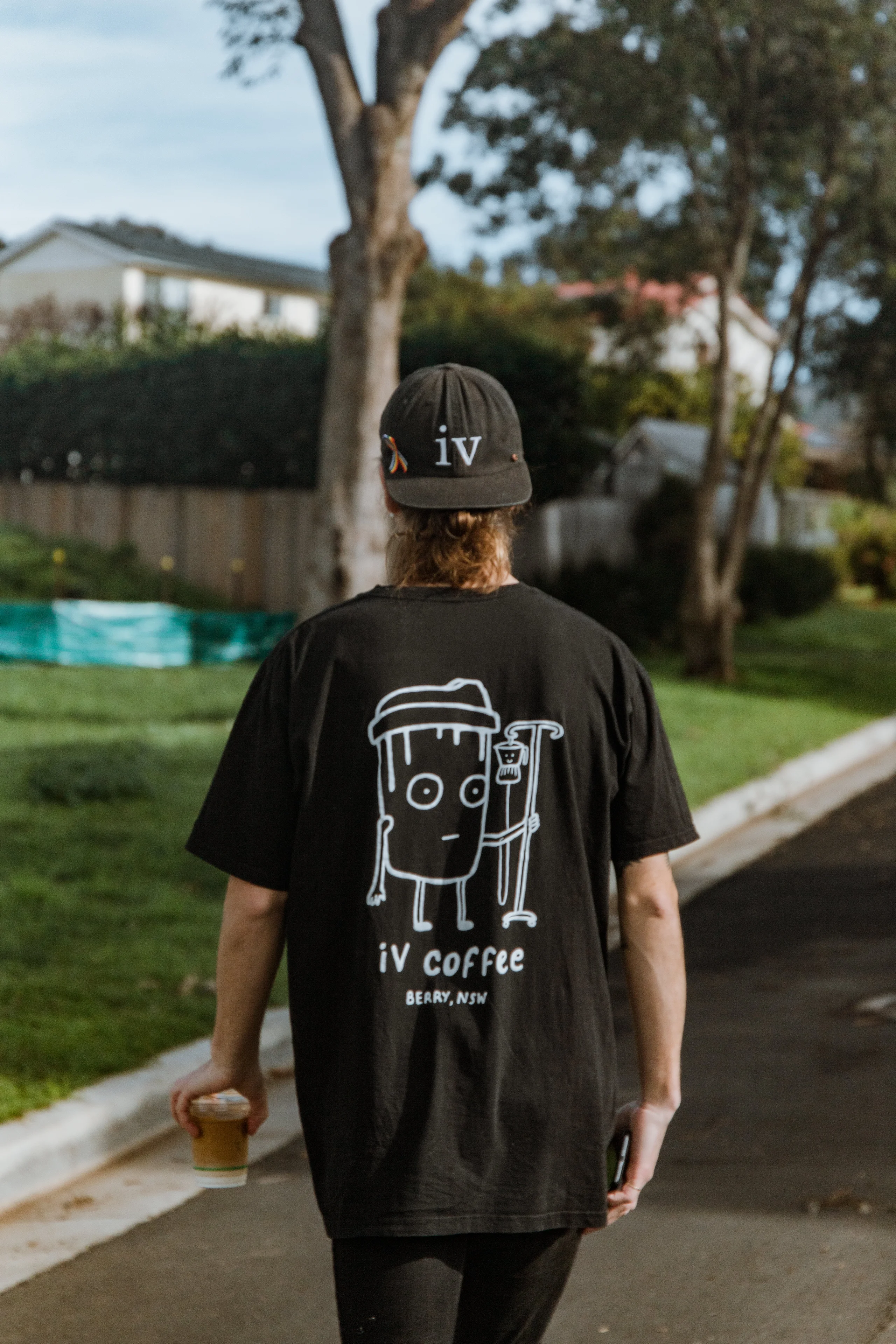 OG iv print tee in black, coffee-robot back print